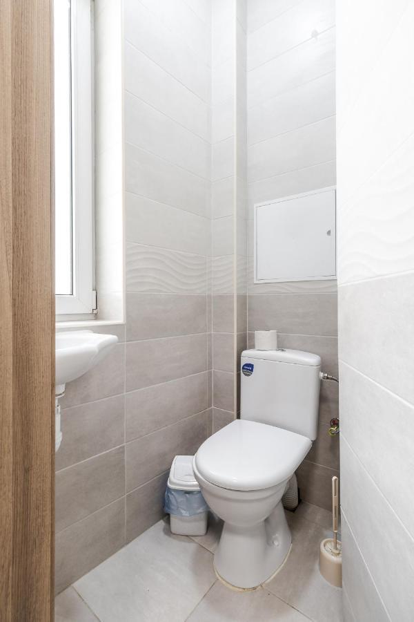 Creamy Apartment Lviv Buitenkant foto