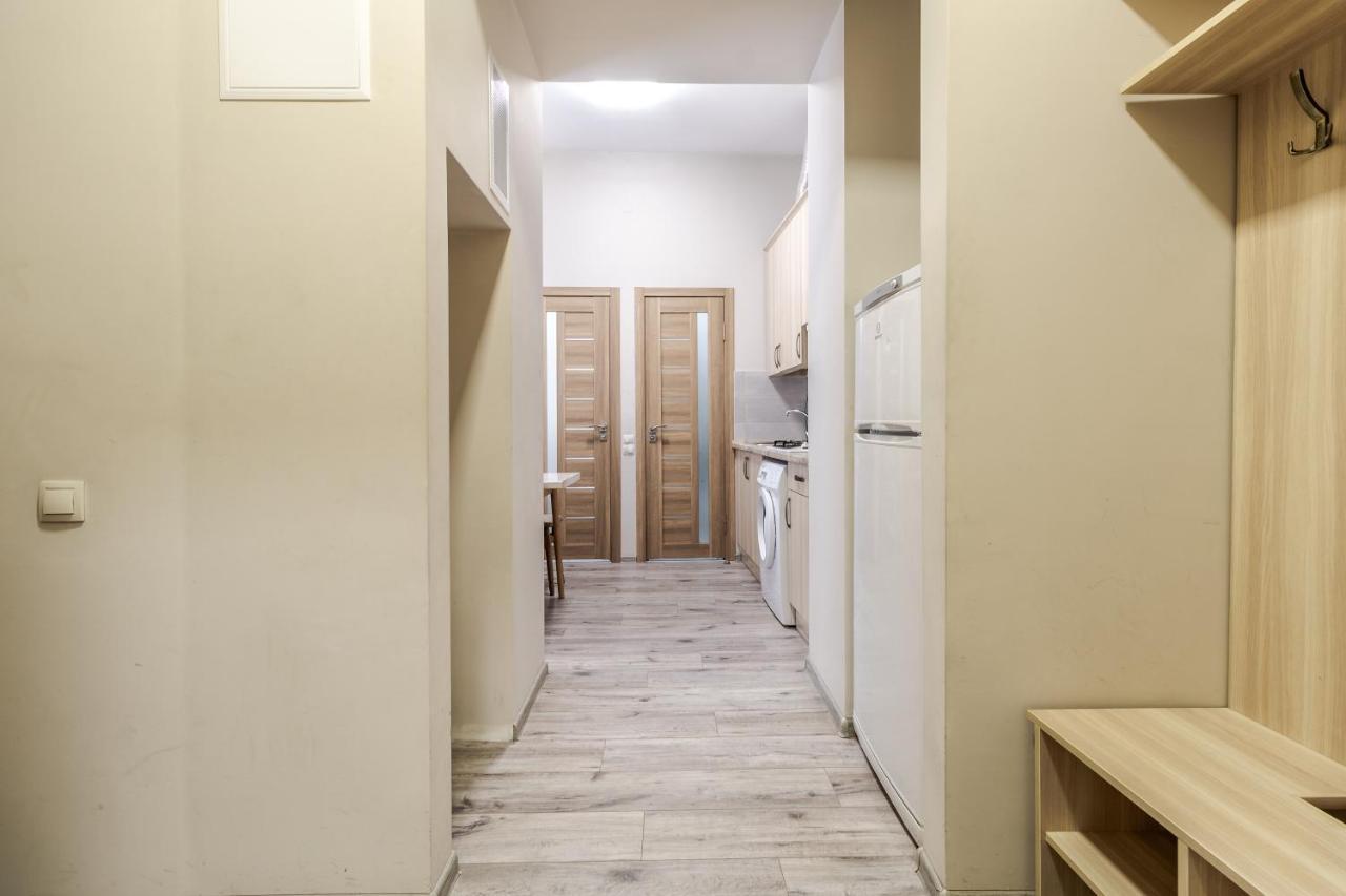 Creamy Apartment Lviv Buitenkant foto